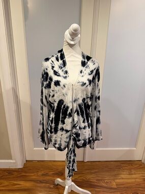 Young Fabulous & Broke Blue and White Tie-Dye Lightweight Cardigan